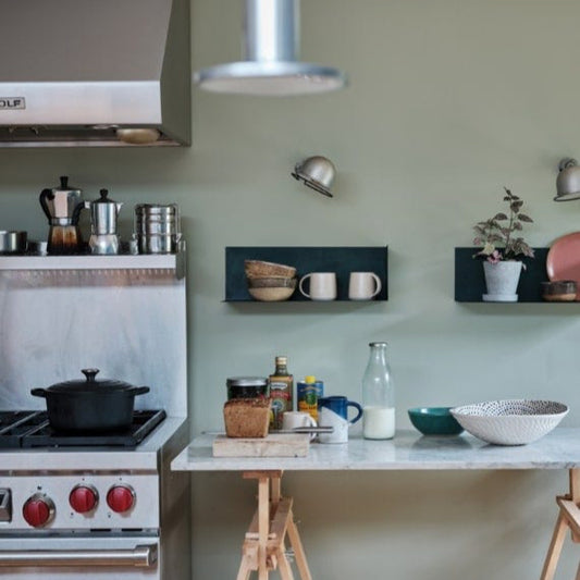 Intérieur peint Farrow & Ball French Gray, vert doux et raffiné