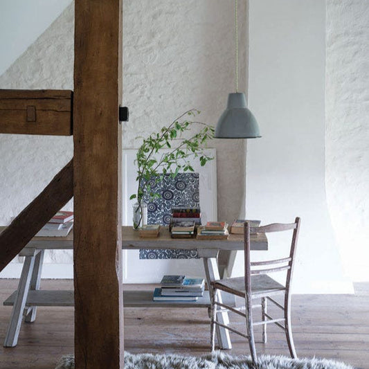 Intérieur peint avec Farrow & Ball Shaded White, blanc neutre polyvalent