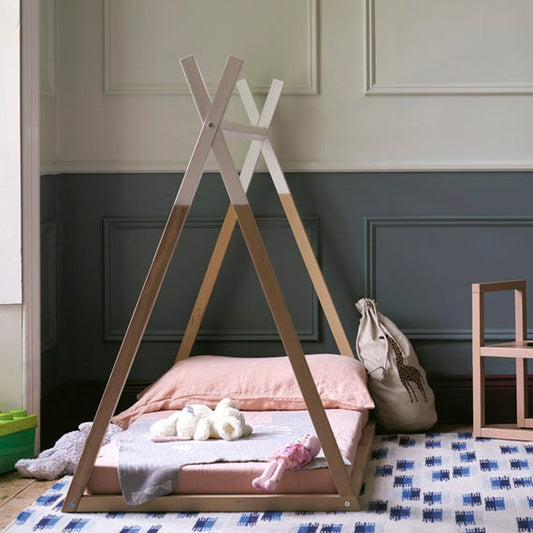 Intérieur peint avec Farrow & Ball Pale Powder, vert d’eau doux