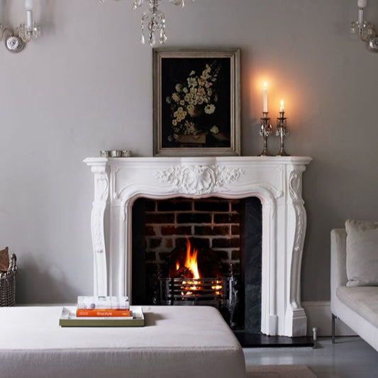 Intérieur peint avec Farrow & Ball Pavilion Gray, gris moyen bleu subtil