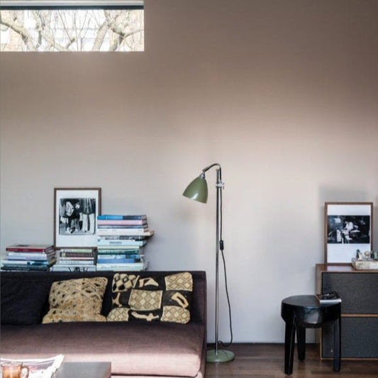 Intérieur peint avec Farrow & Ball Jitney, marron sable relaxant