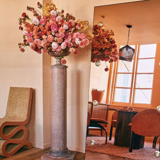 Intérieur peint avec Farrow & Ball Faded Terracotta, terre cuite douce et chaleureuse