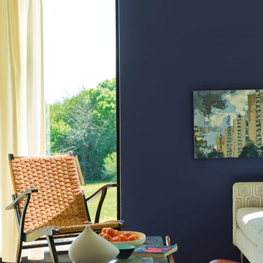 intérieur peint avec Farrow & Ball Imperial Purple, indigo intense et raffiné
