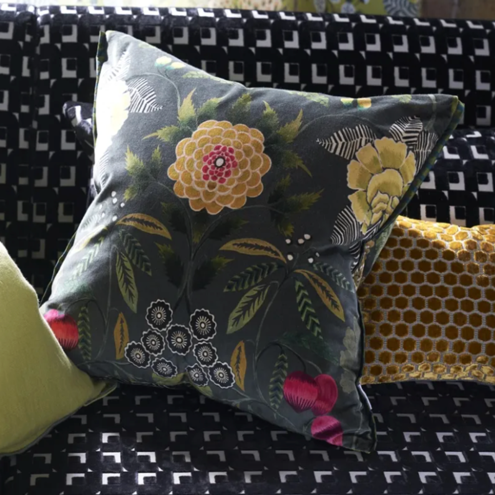 Brocart décoratif CCDG1452 en velours floral Designers Guild