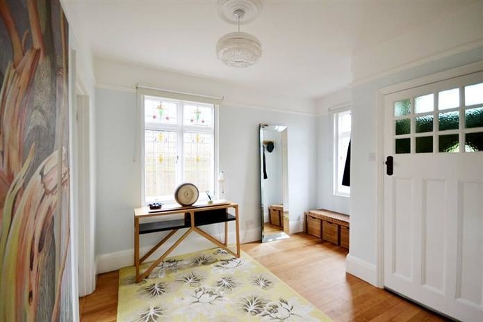 Association Cabbage White et blanc pur Farrow & Ball