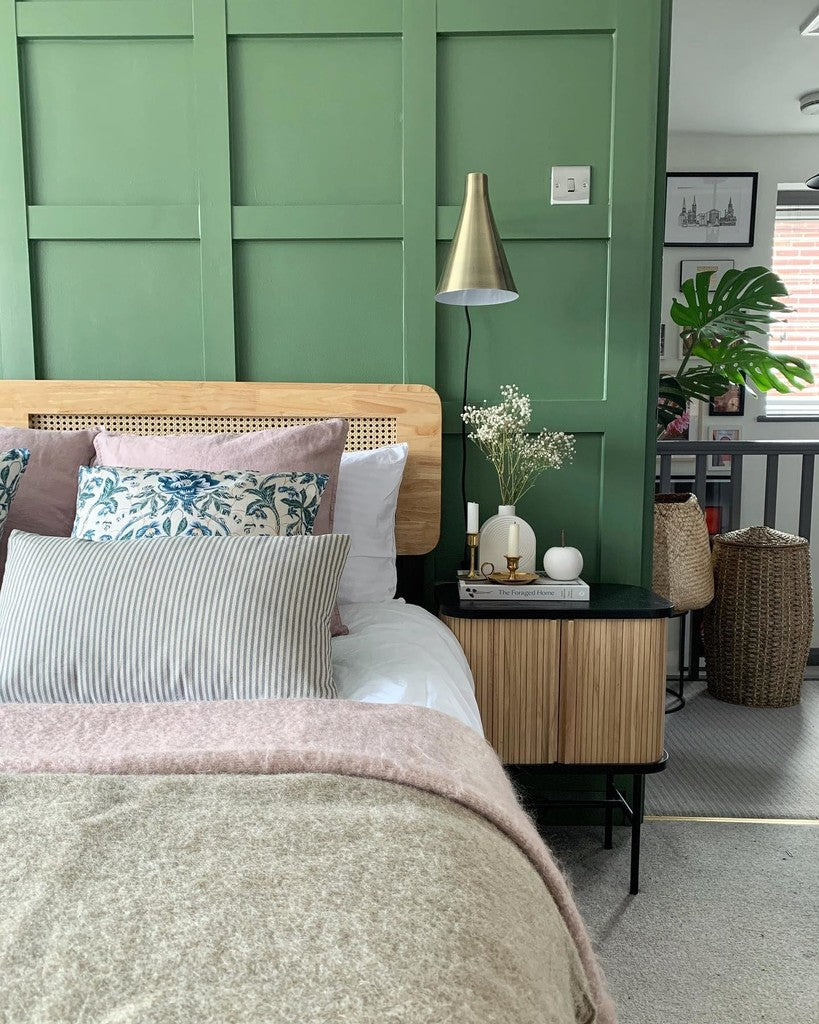 Chambre murs et boiseries Calke Green No.34