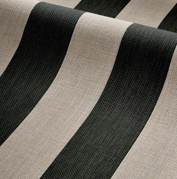 Zoom sur la texture rayée du tissu Cap Taillat en polypropylène