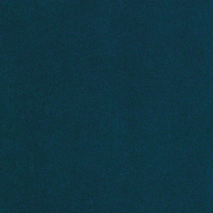 Velours Éclipse disponible en 15 coloris raffinés