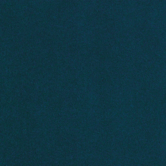 Velours Éclipse disponible en 15 coloris raffinés