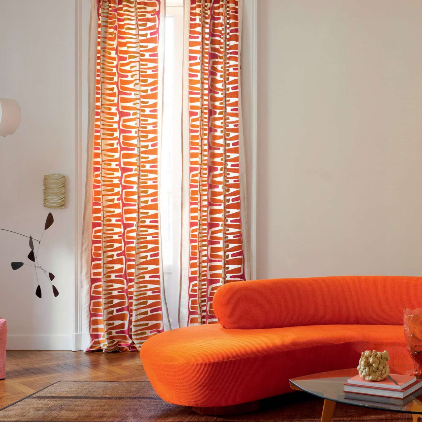 Tissu MORRISON Elitis broderie géométrique effet rayure pop art