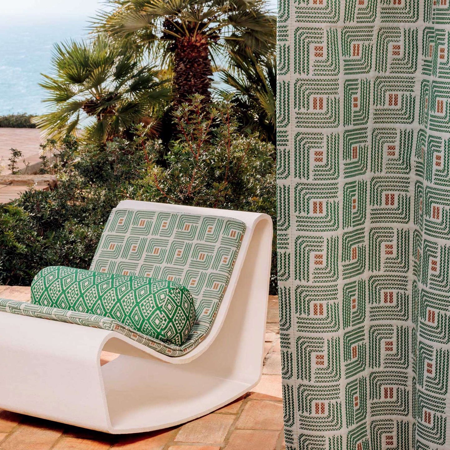 Tissu OURA Elitis jacquard outdoor motifs géométriques brodés