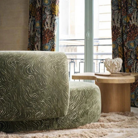 Sièges habillés du tissu Piti – velours de viscose double face aux teintes sourdes