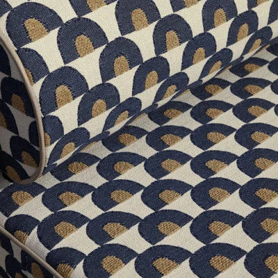 Zoom sur la texture bouclette du tissu Soleil de midi