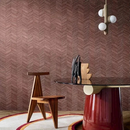 Mise en scène papier peint Ocotea Casamance, chevron effet bois réaliste

